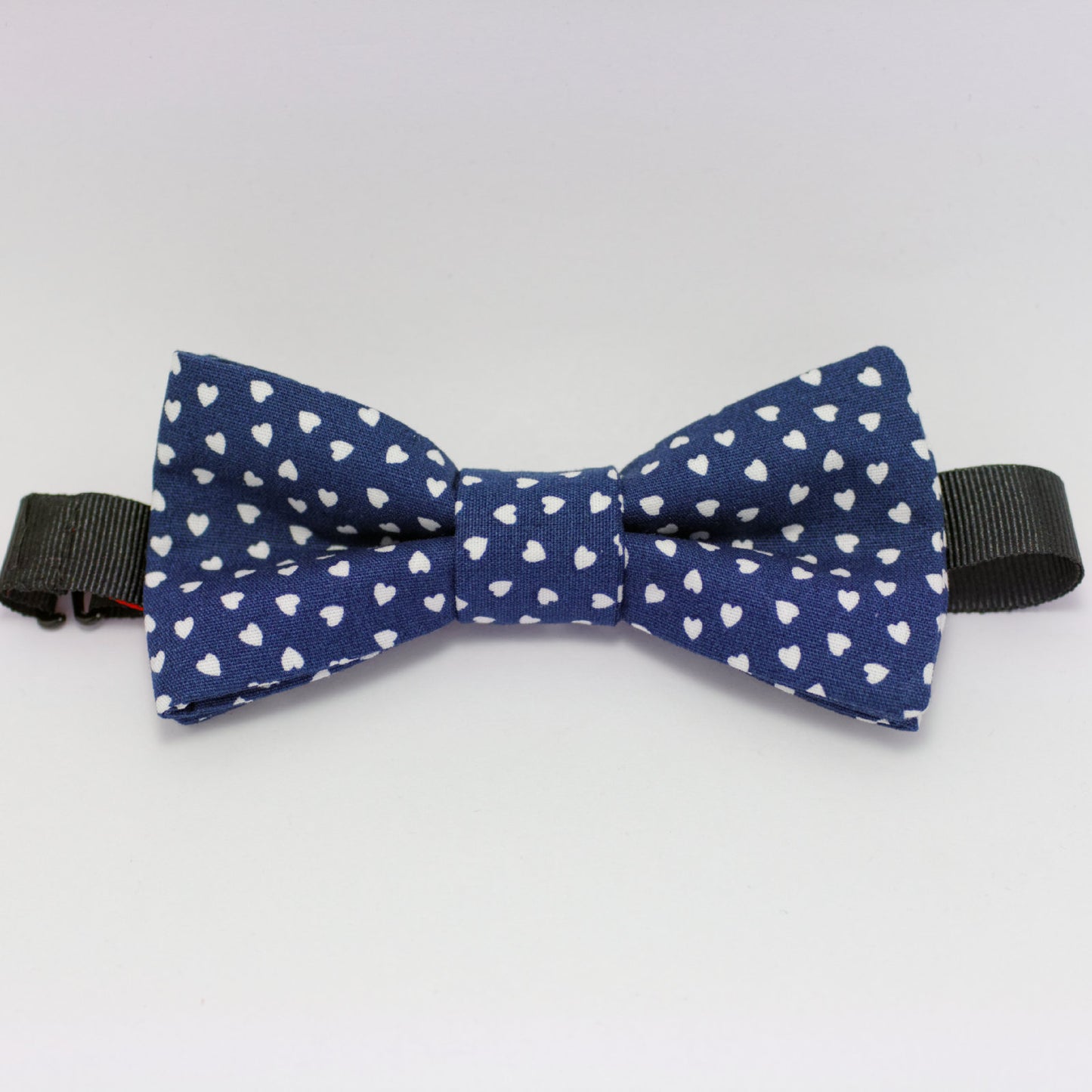 Noeud papillon bleu avec petits coeurs "Mon amoureux"