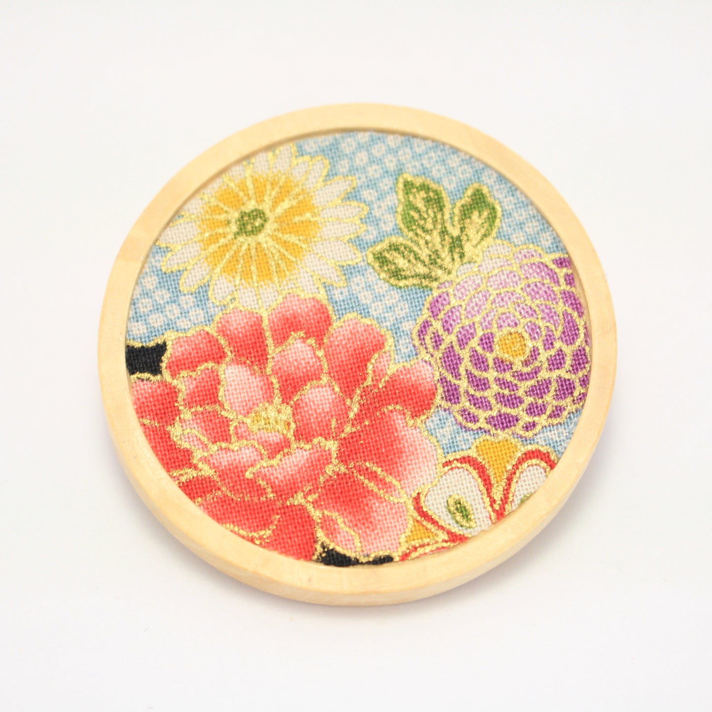 Broche fleurie japonaise