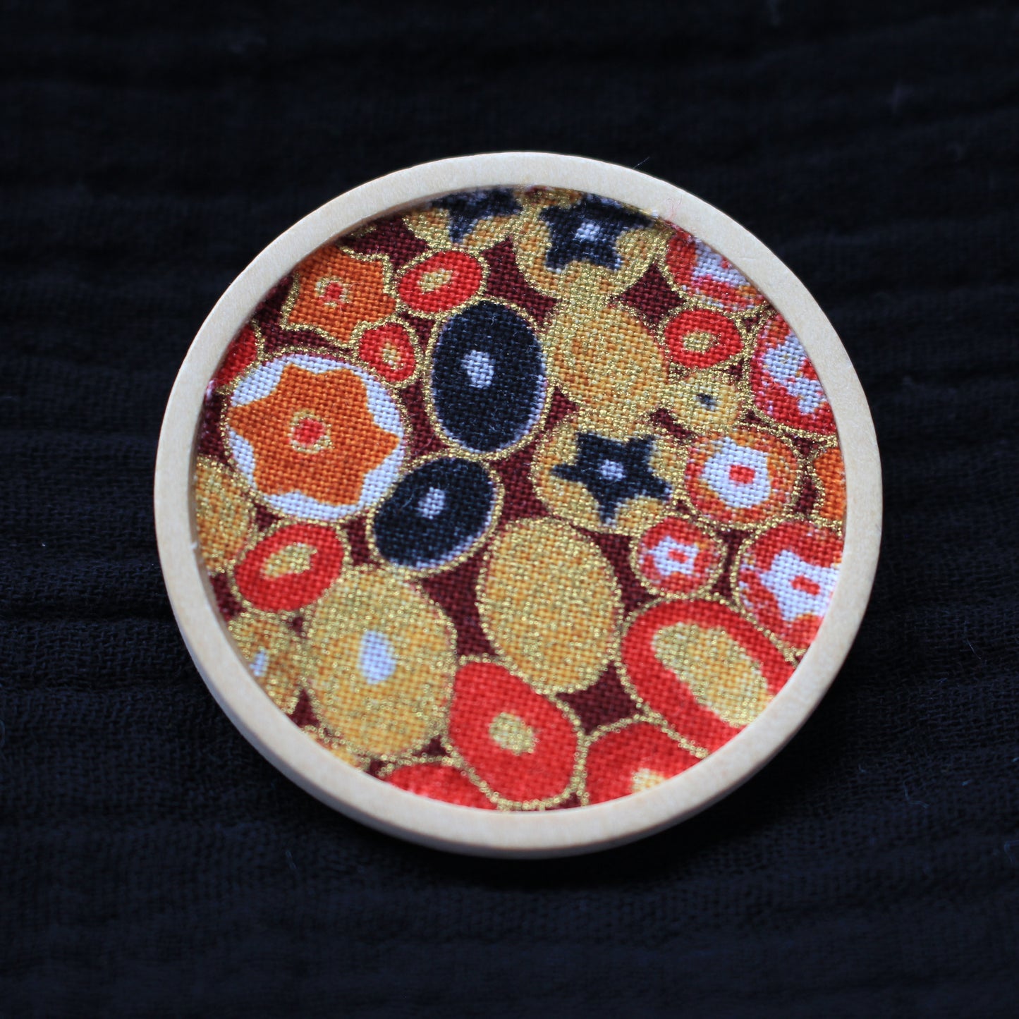 Broche graphique inspiration klimt