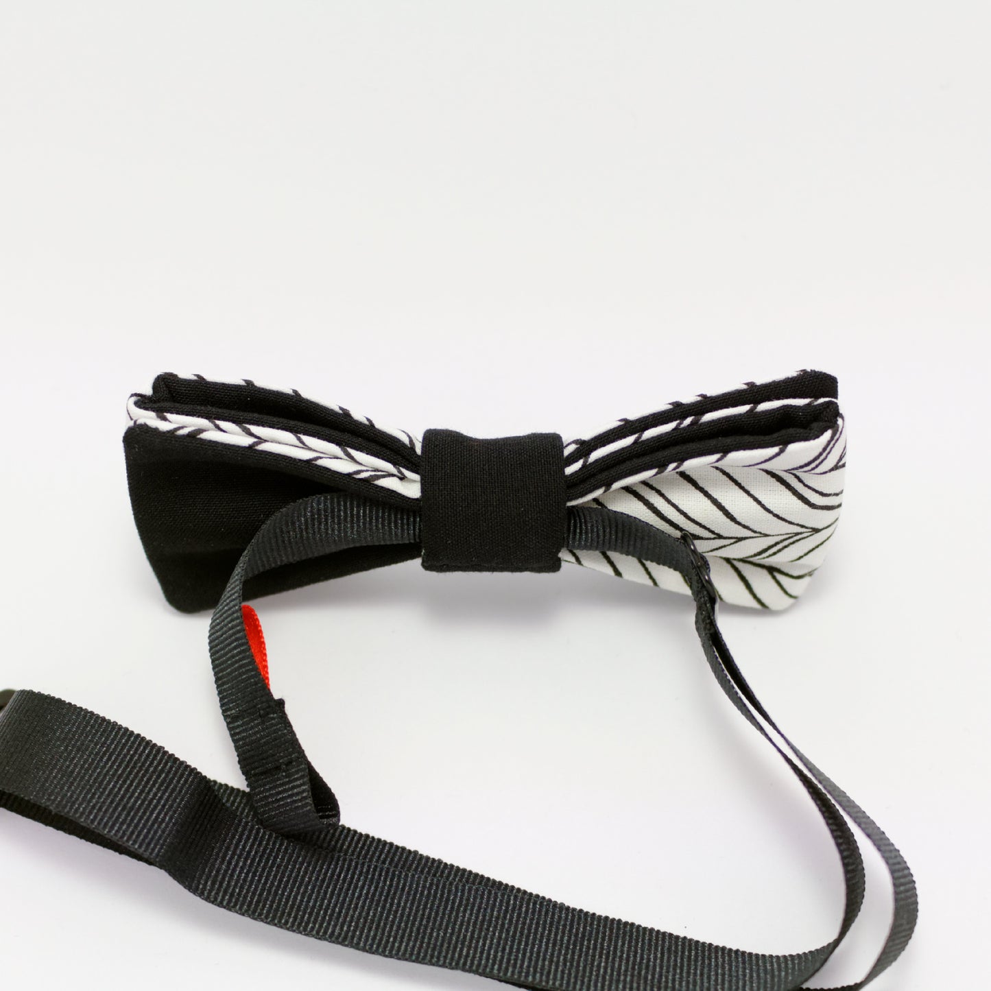 Noeud papillon noir et blanc "Sylve d'hiver"