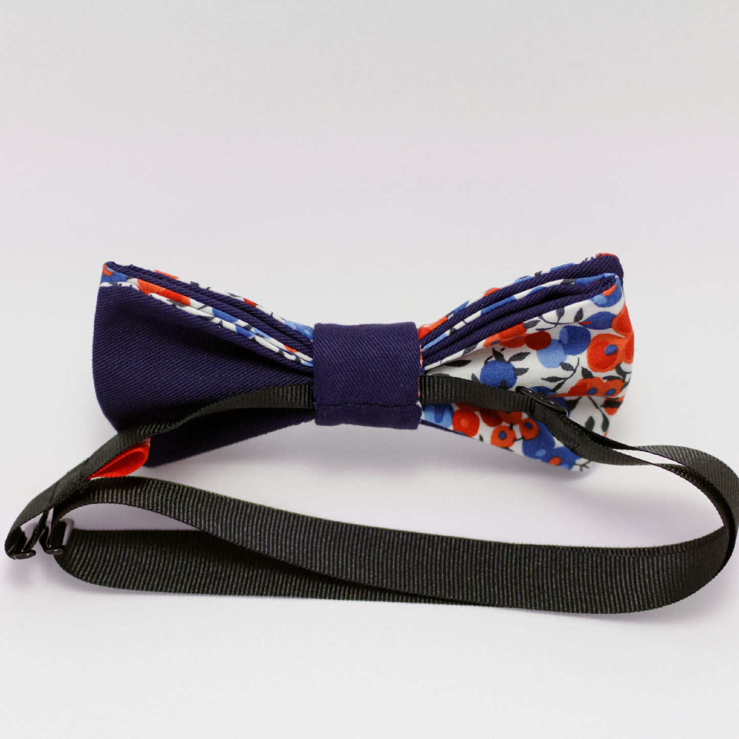 Noeud papillon bleu fleuri "French Touch"