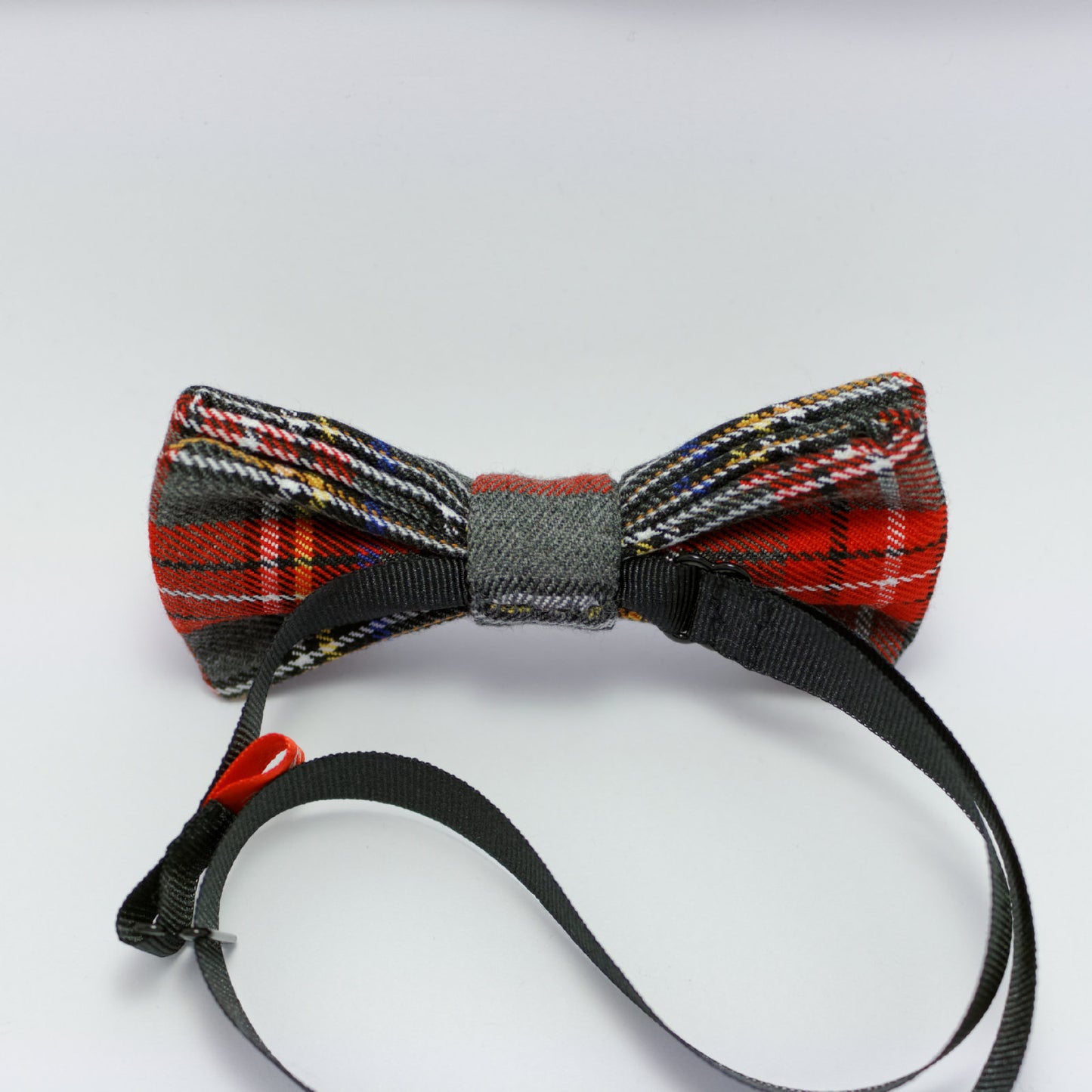 Noeud papillon motif écossais gris et rouge "Highlands"