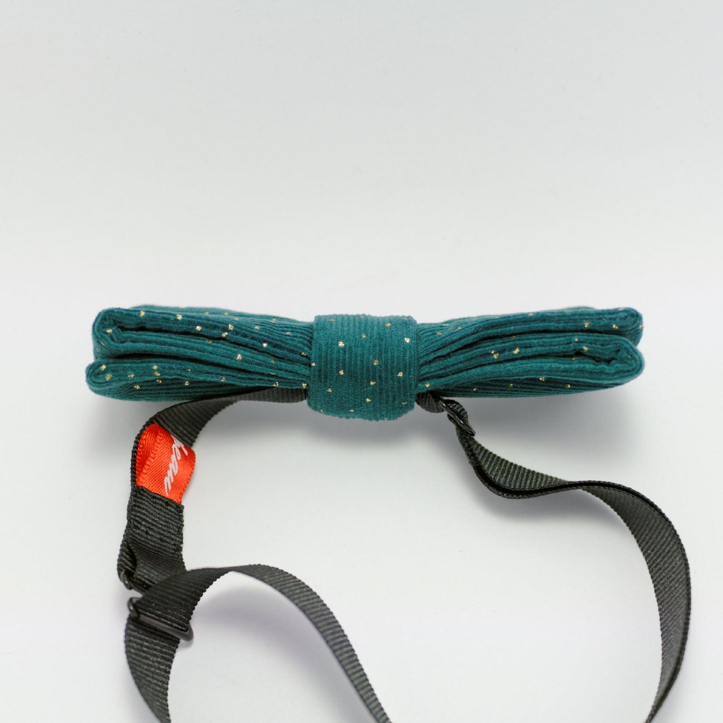 Noeud papillon vert velours "Jusqu'aux étoiles"