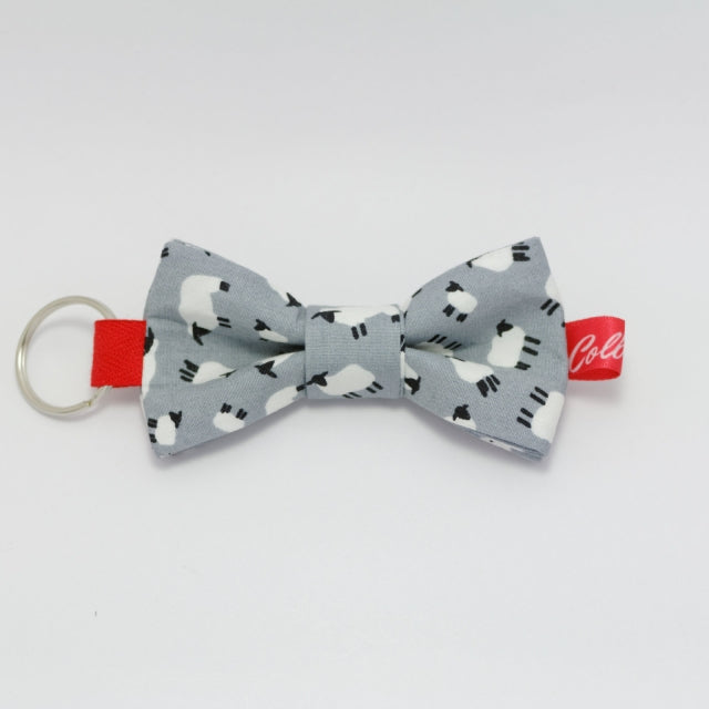 Porte-clés noeud papillon moutons