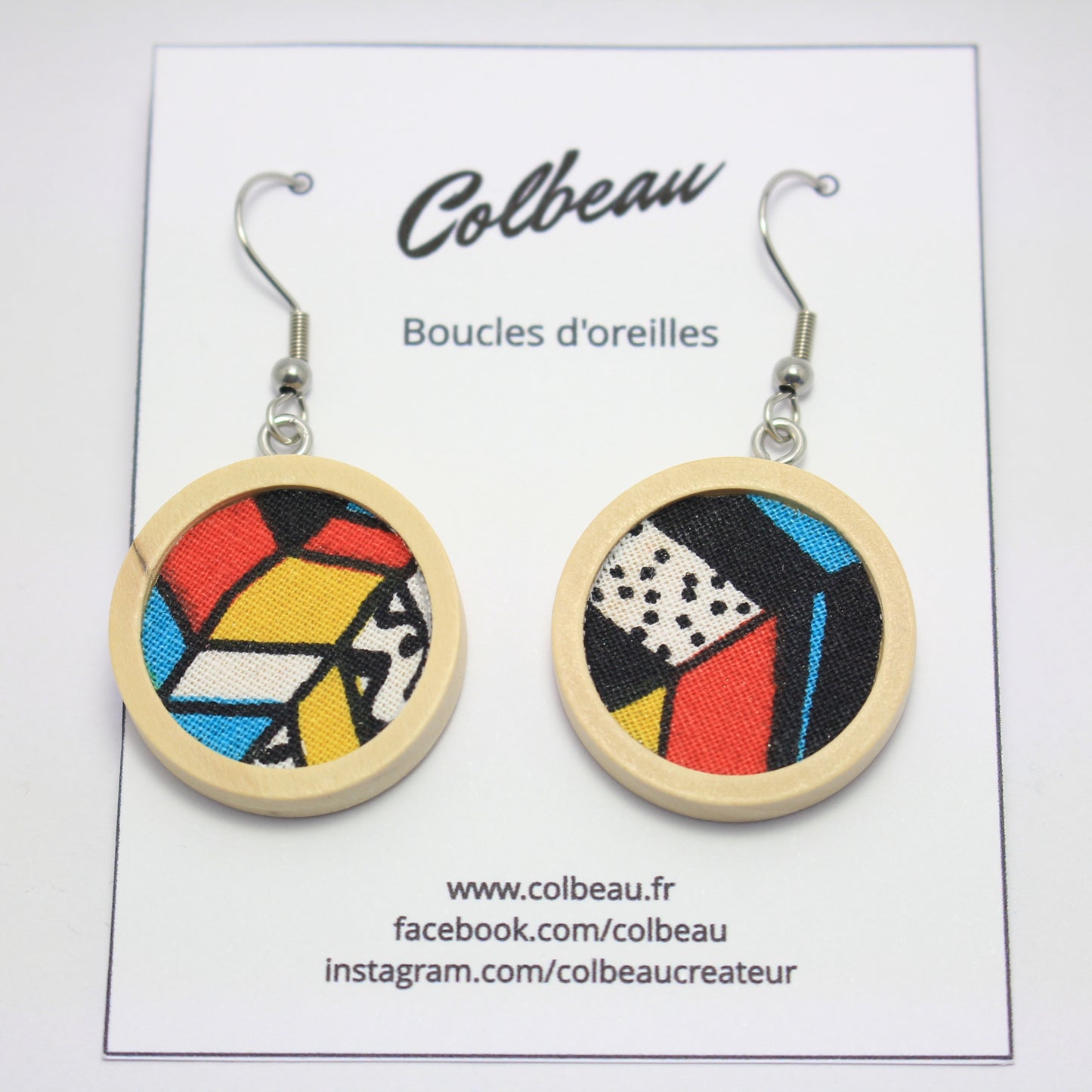 Boucles d'oreilles graphiques